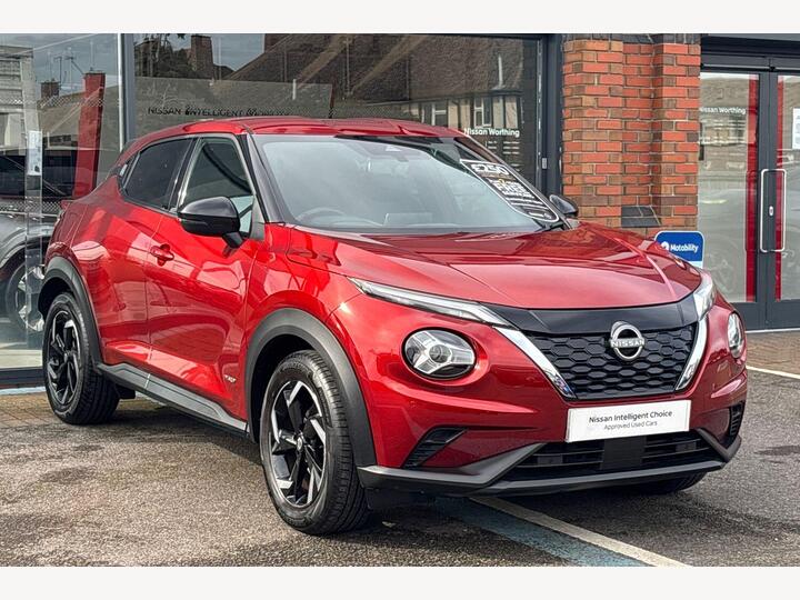 Nissan Juke 1.6 N-Connecta Auto Euro 6 5dr