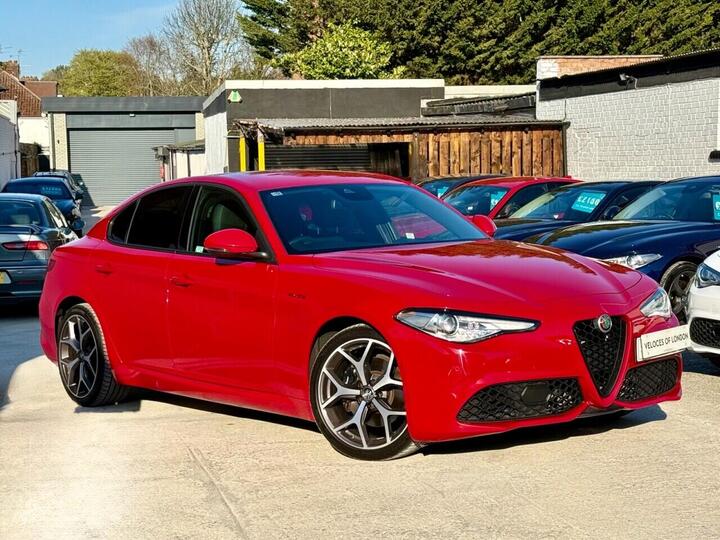 Alfa Romeo GIULIA 2.0T Veloce Auto Euro 6 (s/s) 4dr