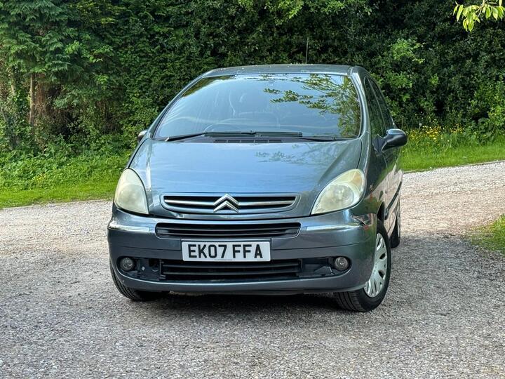 Citroen Xsara Picasso 1.6i 16V Desire 5dr