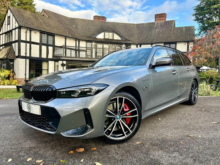 BMW 3 Series 2.0 330e 12kWh M Sport Touring Auto Euro 6 (s/s) 5dr