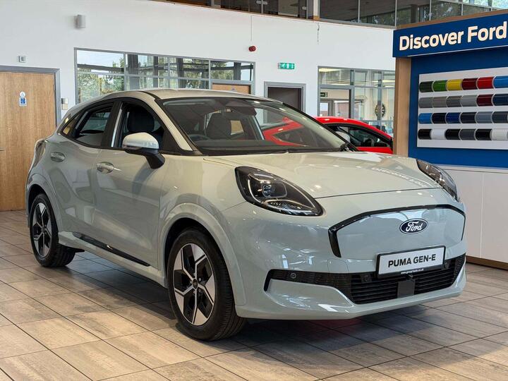 Ford Puma Gen-E Standard Range 46.8kWh Select Auto 5dr