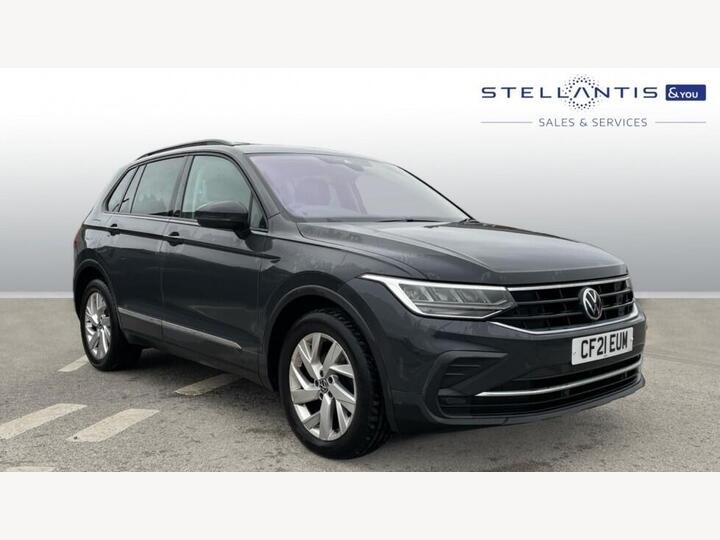 Volkswagen Tiguan 2.0 TDI Life DSG Euro 6 (s/s) 5dr