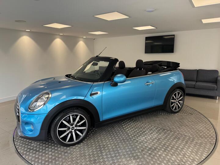 MINI Convertible 1.5 Cooper D Euro 6 (s/s) 2dr