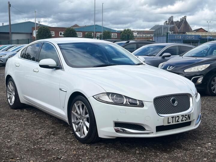 Jaguar XF 2.2d Premium Luxury Auto Euro 5 (s/s) 4dr