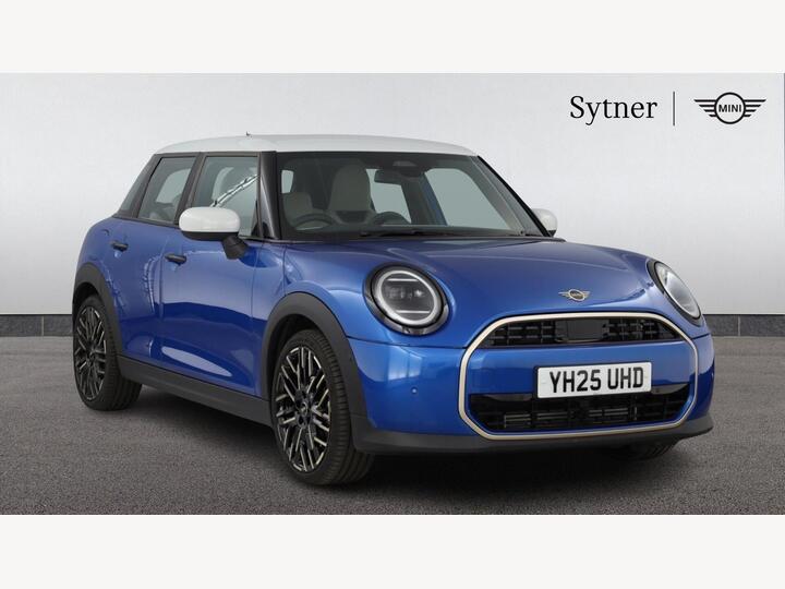 MINI Hatch 1.5C Exclusive Steptronic Euro 6 (s/s) 5dr