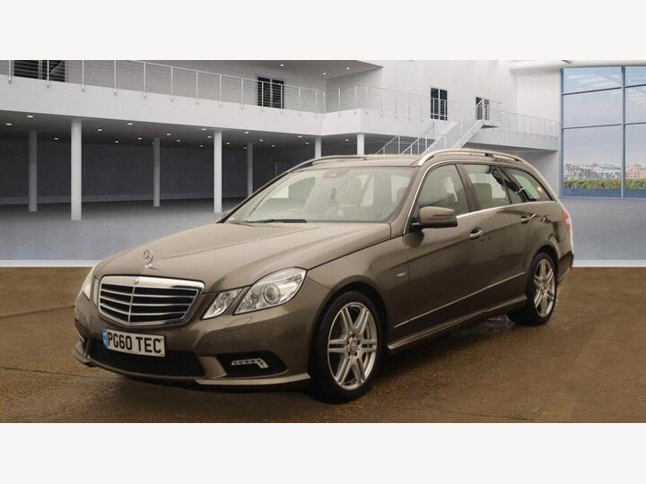 Mercedes-Benz E Class 2.1 E250 CDI BlueEfficiency Sport Tiptronic Euro 5 5dr Mercedes-Benz E Class 2.1 E250 CDI BlueEfficiency Sport Tiptronic Euro 5 5dr