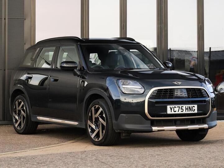 MINI Countryman 1.5C MHEV Exclusive Auto Euro 6 (s/s) 5dr