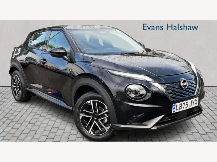 Nissan JUKE HATCHBACK 1.6 N-Connecta Auto Euro 6 5dr