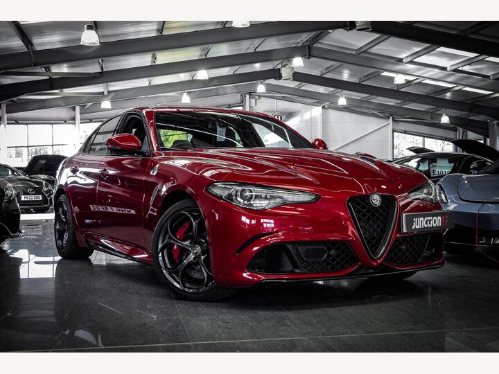 Alfa Romeo Giulia 2.9 V6 Bi-Turbo Quadrifoglio Auto Euro 6 (s/s) 4dr