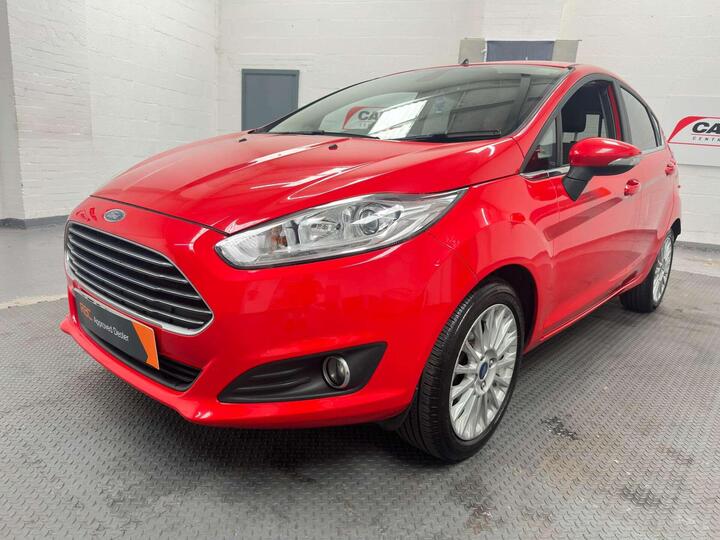 Ford Fiesta 1.0T EcoBoost Titanium Euro 5 (s/s) 5dr