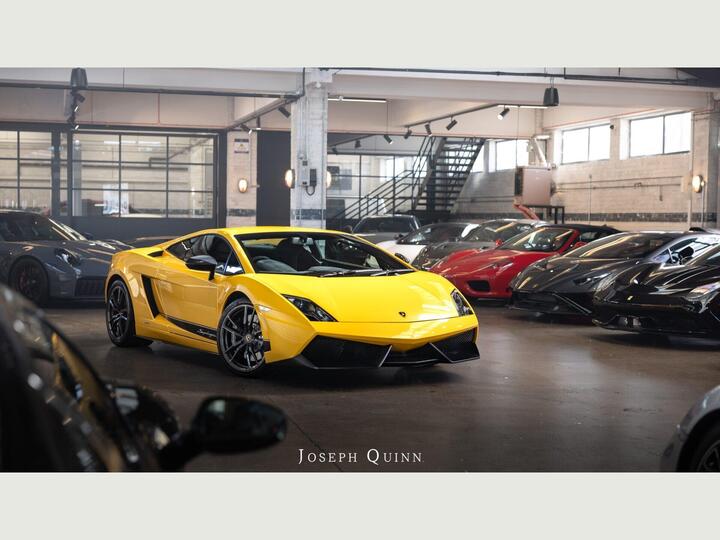 Lamborghini Gallardo 5.2 V10 LP 570-4 Superleggera Coupe 2dr Petrol EGear 4WD Euro 5 (570 Ps)