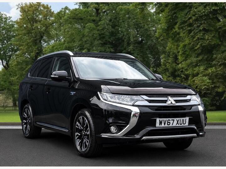 Mitsubishi Outlander 2.0h 12kWh 4h CVT 4WD Euro 6 (s/s) 5dr Mitsubishi Outlander 2.0h 12kWh 4h CVT 4WD Euro 6 (s/s) 5dr