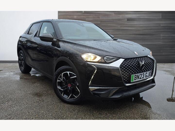 DS AUTOMOBILES DS 3 CROSSBACK E-TENSE 50kWh Bastille Crossback Auto 5dr DS AUTOMOBILES DS 3 CROSSBACK E-TENSE 50kWh Bastille Crossback Auto 5dr