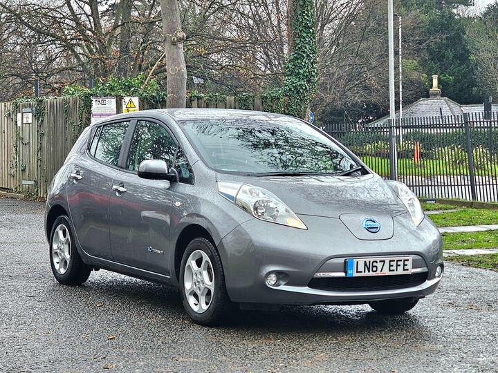 Nissan Leaf 30kWh Acenta Auto 5dr