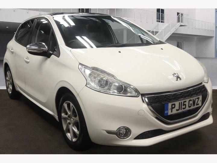 Peugeot 208 1.2 VTi PureTech Style Euro 6 5dr