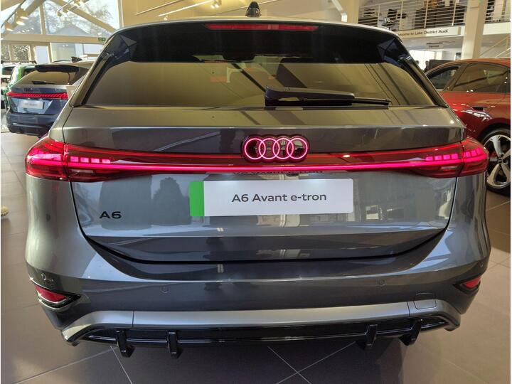 Audi A6 E-tron Avant 83kWh S Line Auto 5dr