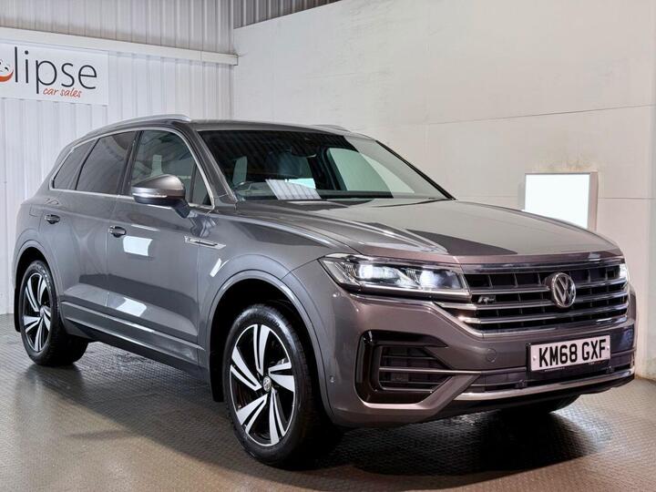 Volkswagen TOUAREG 3.0 TDI V6 R-Line Tech Tiptronic 4Motion Euro 6 (s/s) 5dr