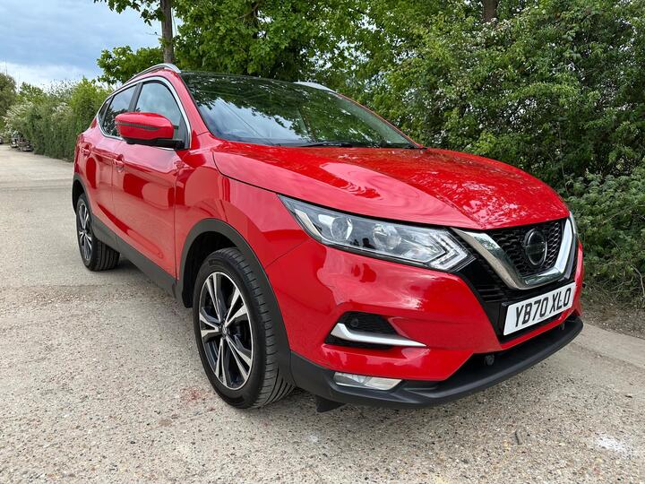 Nissan Qashqai 1.3 DIG-T N-Connecta Euro 6 (s/s) 5dr