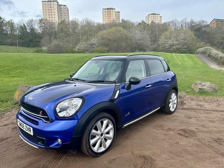 MINI Countryman 1.6 Cooper S Steptronic ALL4 Euro 5 5dr MINI Countryman 1.6 Cooper S Steptronic ALL4 Euro 5 5dr