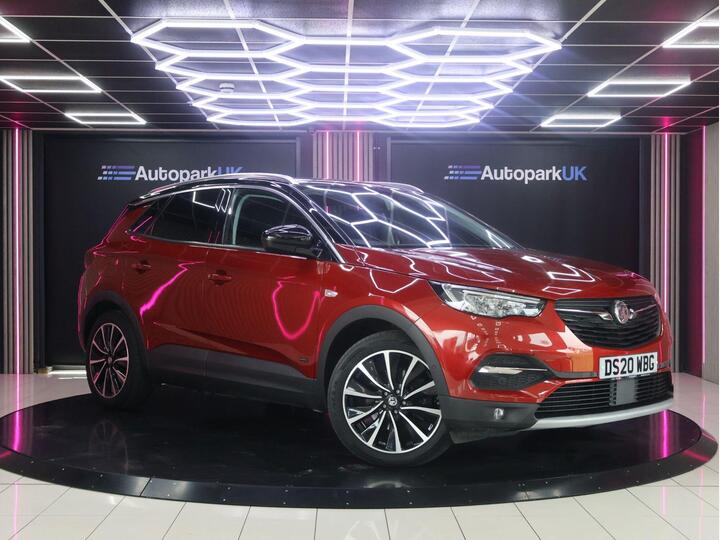 Vauxhall GRANDLAND X 1.6 13.2kWh Business Edition Nav Premium Auto 4WD Euro 6 (s/s) 5dr Hybrid4
