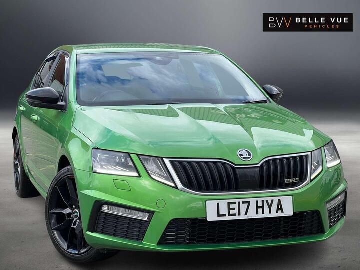 Skoda OCTAVIA 2.0 TDI VRS DSG Euro 6 (s/s) 5dr Skoda OCTAVIA 2.0 TDI VRS DSG Euro 6 (s/s) 5dr