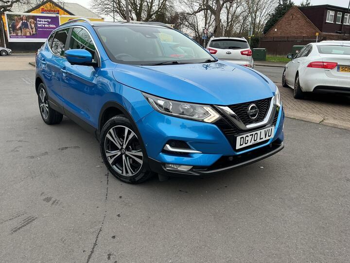 Nissan Qashqai 1.3 DIG-T N-Connecta Euro 6 (s/s) 5dr