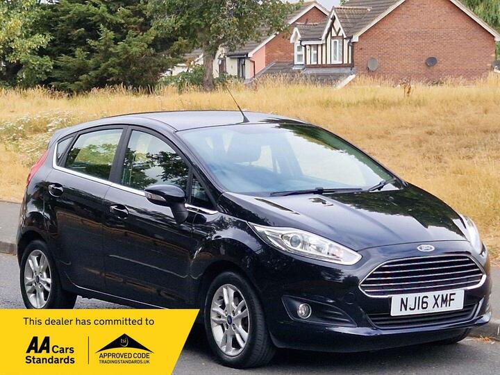 Ford Fiesta 1.25 Zetec Euro 6 5dr
