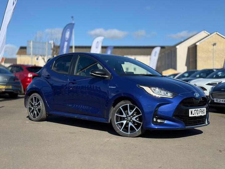 Toyota YARIS 1.5 VVT-h Dynamic E-CVT Euro 6 (s/s) 5dr