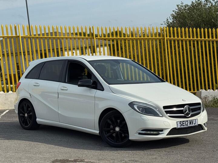 Mercedes-Benz B Class 1.6 B180 BlueEfficiency Sport 7G-DCT Euro 5 (s/s) 5dr