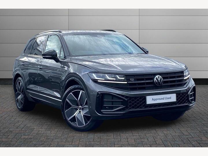 Volkswagen Touareg 3.0 TDI V6 Black Edition Tiptronic 4Motion Euro 6 (s/s) 5dr