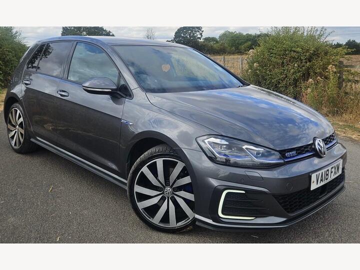Volkswagen Golf 1.4 TSI 8.7kWh GTE Advance DSG Euro 6 (s/s) 5dr
