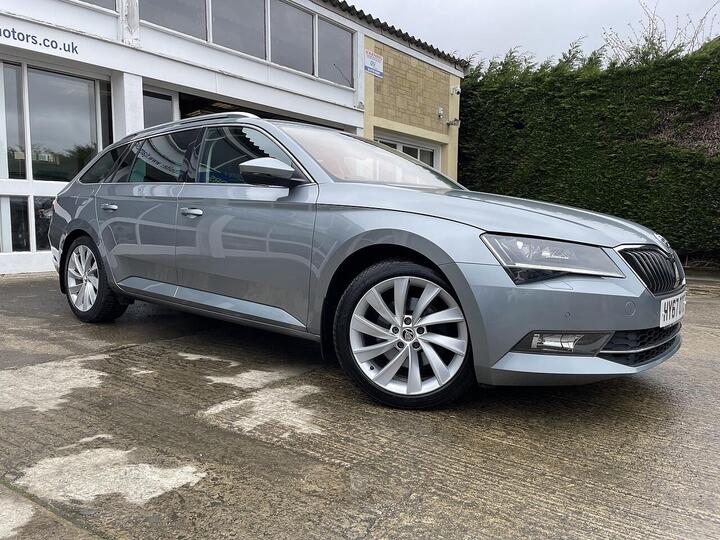 Skoda Superb 2.0 TSI SE L Executive DSG Euro 6 (s/s) 5dr Skoda Superb 2.0 TSI SE L Executive DSG Euro 6 (s/s) 5dr