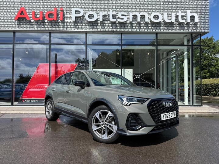 Audi Q3 1.5 TFSI CoD 35 Black Edition Sportback S Tronic Euro 6 (s/s) 5dr