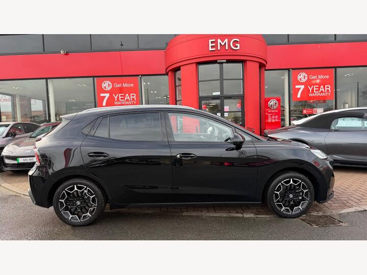 MG MG4 Urban 53.9kWh Premium Long Range Auto 5dr