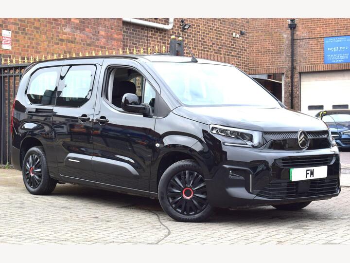 Citroen E-Berlingo 52kWh PLUS XL Auto 5dr (7.4kW Charger)