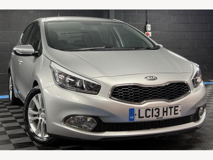 Kia Ceed 1.6 CRDi 2 Auto Euro 5 5dr