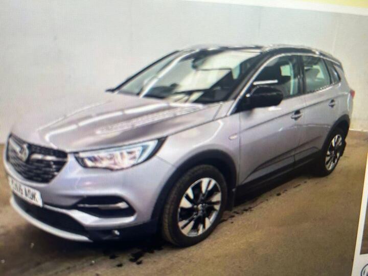 Vauxhall GRANDLAND X 1.2 Turbo Sport Nav Euro 6 (s/s) 5dr