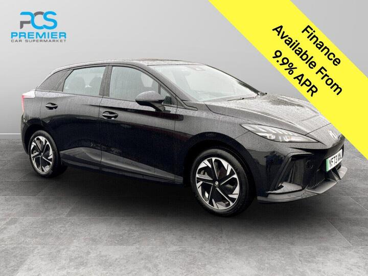 MG MG4 64kWh SE Long Range Auto 5dr