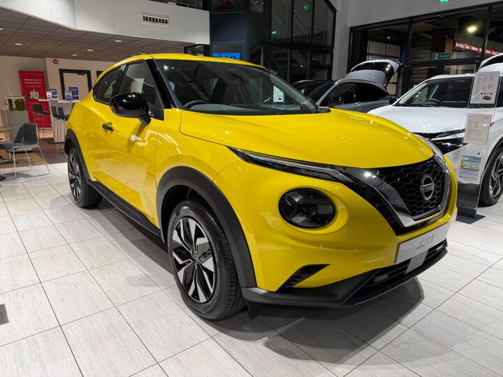 Nissan JUKE 1.0 DIG-T Acenta Premium Euro 6 (s/s) 5dr