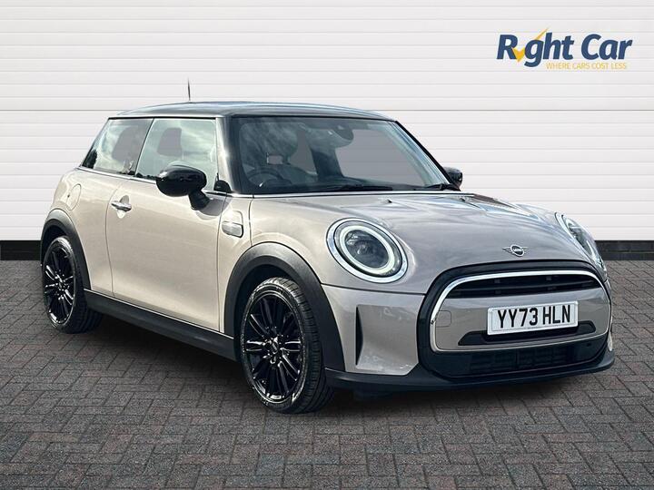 MINI Hatch 1.5 Cooper Exclusive Steptronic Euro 6 (s/s) 3dr