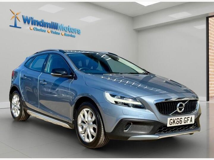 Volvo V40 Cross Country 1.5 T3 Pro Auto Euro 6 (s/s) 5dr