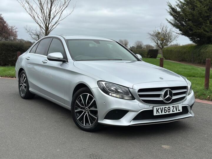 Mercedes-Benz C Class 2.0 C220d SE G-Tronic+ Euro 6 (s/s) 4dr Mercedes-Benz C Class 2.0 C220d SE G-Tronic+ Euro 6 (s/s) 4dr
