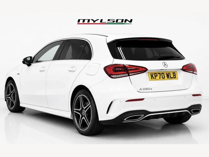 Mercedes-Benz A CLASS 1.3 A250e 15.6kWh AMG Line 8G-DCT Euro 6 (s/s) 5dr