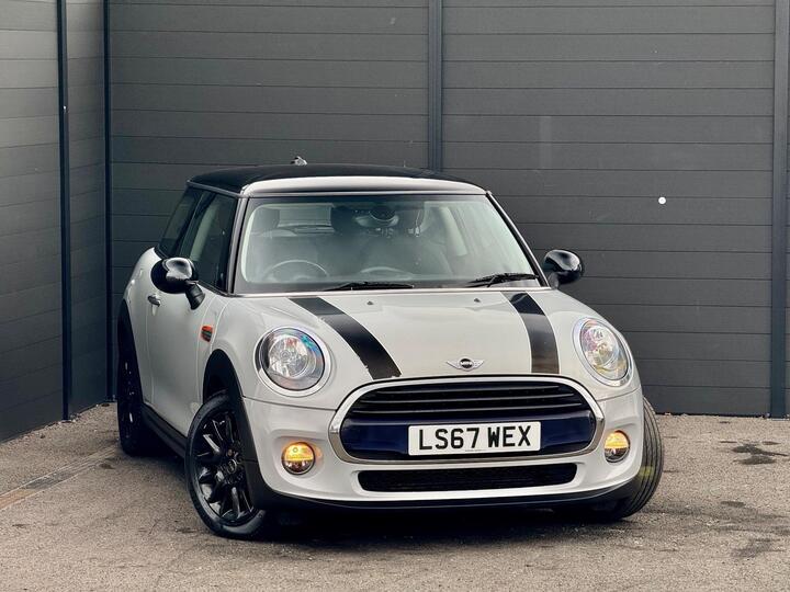 MINI Hatch 1.5 Cooper Auto Euro 6 (s/s) 3dr