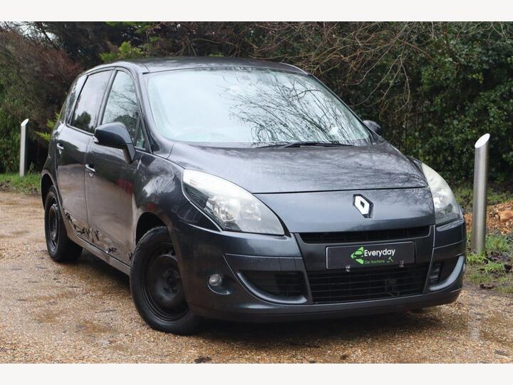 Renault Scenic 2.0 VVT Expression CVT Euro 5 5dr