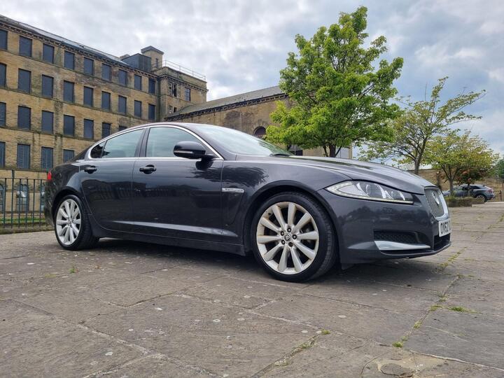 Jaguar XF 2.2d Portfolio Auto Euro 5 (s/s) 4dr