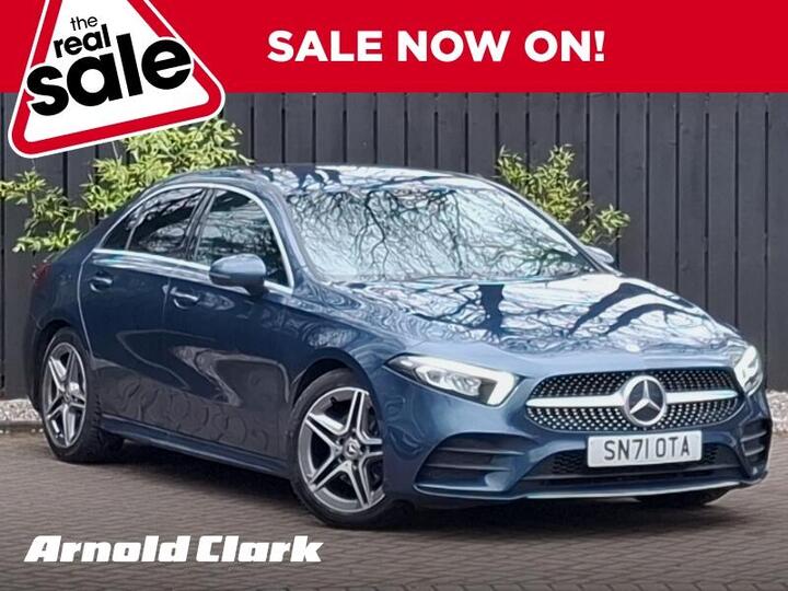 Mercedes-Benz A Class 1.3 A180 AMG Line 7G-DCT Euro 6 (s/s) 4dr