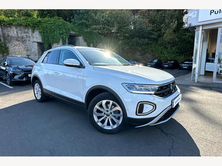 Volkswagen T-roc 1.5 TSI Match Euro 6 (s/s) 5dr Volkswagen T-roc 1.5 TSI Match Euro 6 (s/s) 5dr