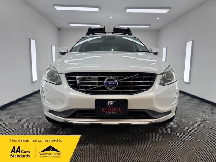 Volvo XC60 3.0 T6 SE Lux Nav Estate 5dr Petrol Geartronic AWD Euro 5 (304 Ps)