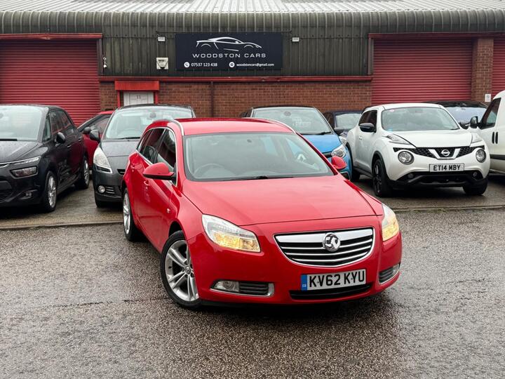 Vauxhall Insignia 2.0 CDTi SRi Sports Tourer 4WD Euro 5 (s/s) 5dr
